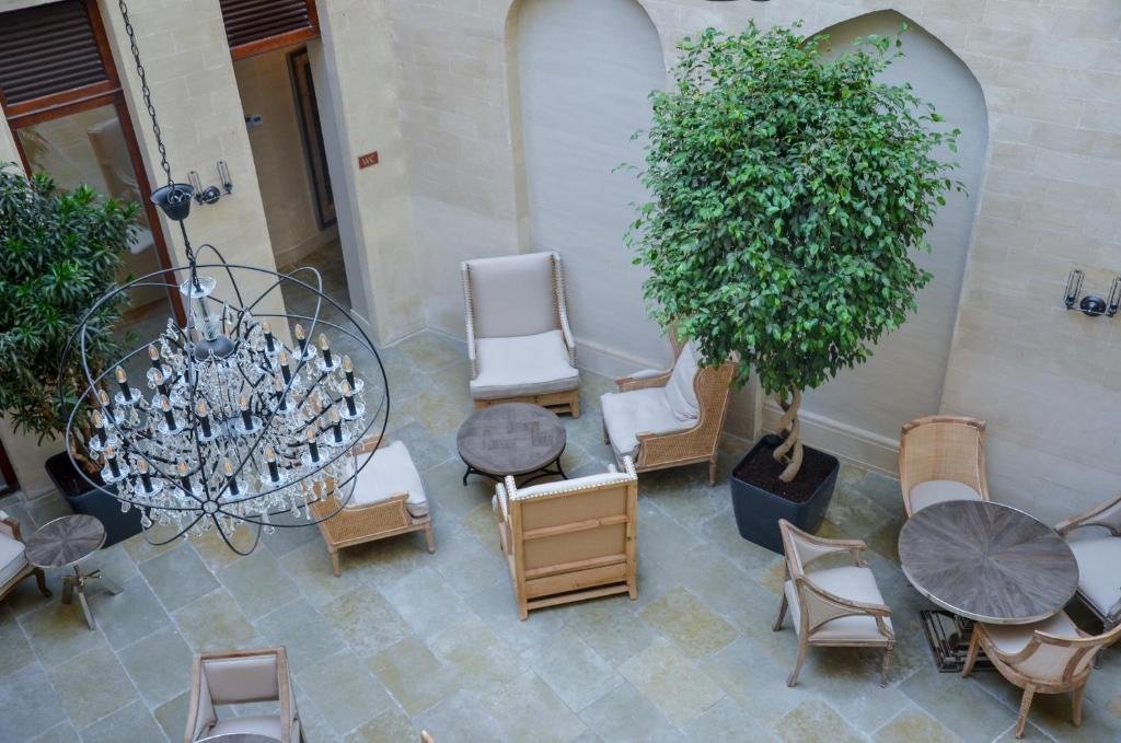 Баку: Shirvanshah Hotel (Ширваншах)