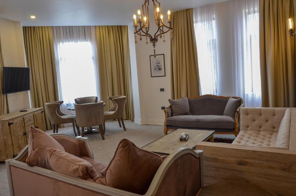 Баку: Shirvanshah Hotel (Ширваншах)