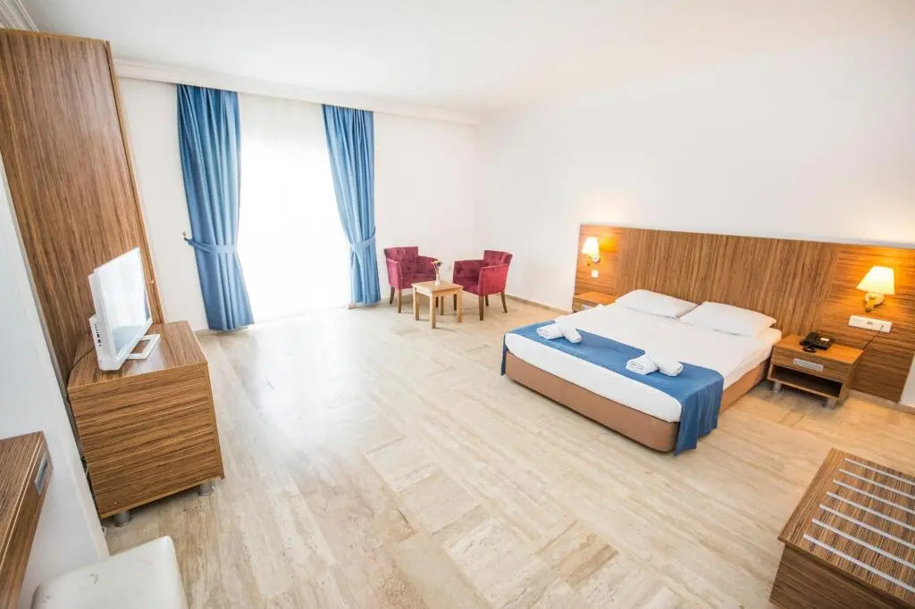 Тургутрейс: Regulus Kadıkalesi