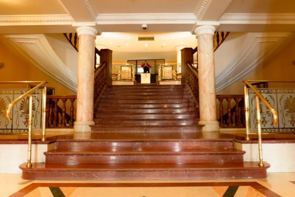 Отель Crowne Plaza TGB — фото 4