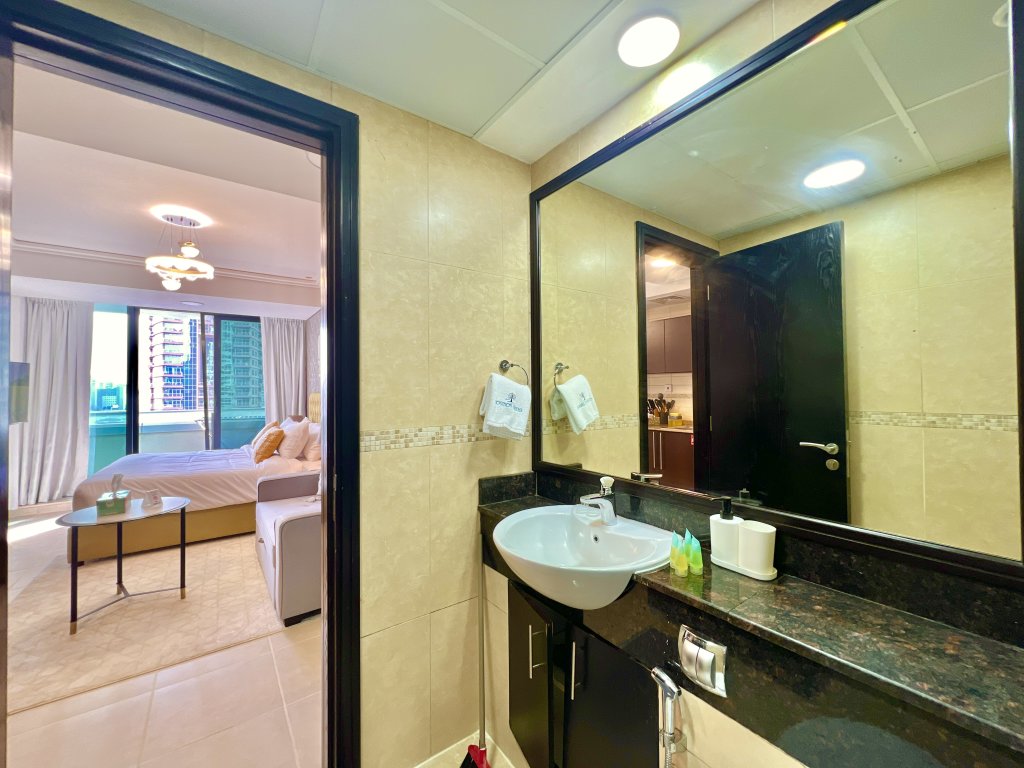Дубай: Апартаменты Cosmos Living Cozy Studio With Balcony