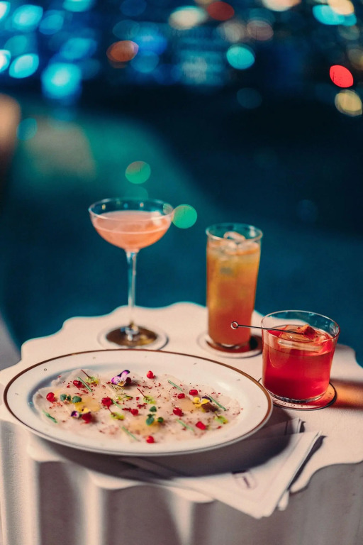 Дубай: The Lana - Dorchester Collection
