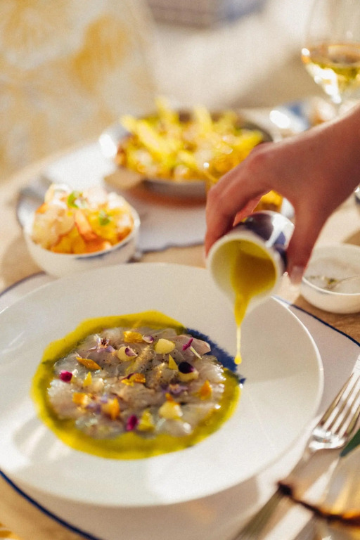 Дубай: The Lana - Dorchester Collection