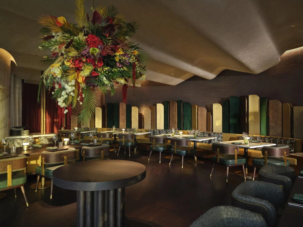 Дубай: The Lana - Dorchester Collection