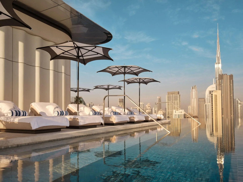 Дубай: The Lana - Dorchester Collection