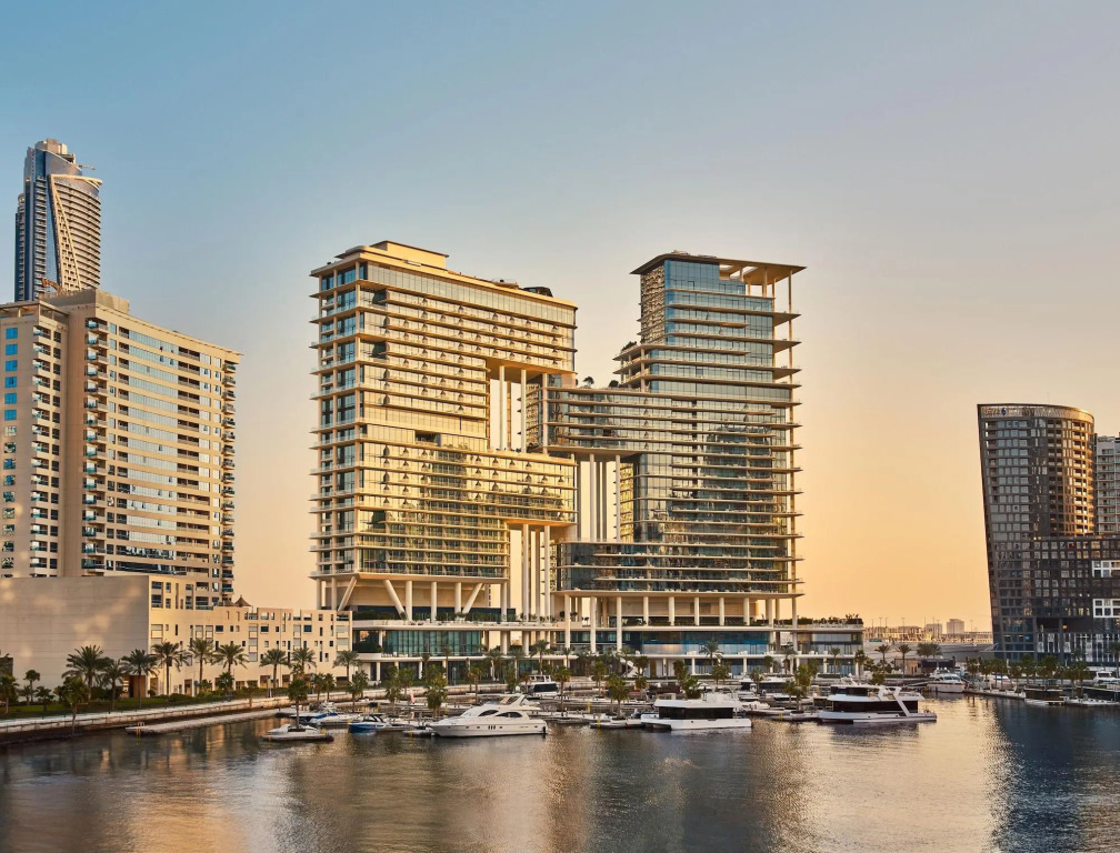 Дубай: The Lana - Dorchester Collection