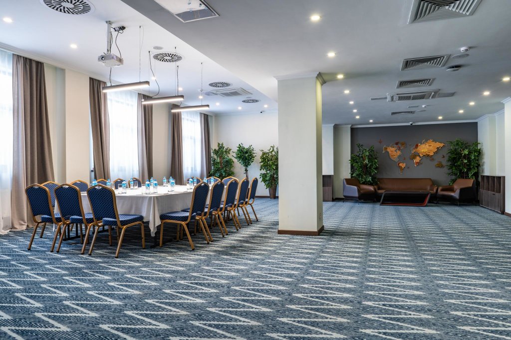 Боровое: Wyndham Garden Burabay (Виндхем Гарден Бурабай)