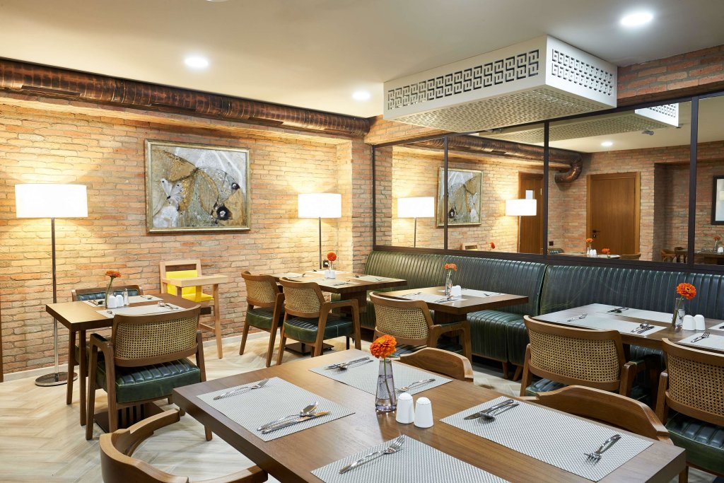 Тбилиси: Отель Best Western Tbilisi City Center