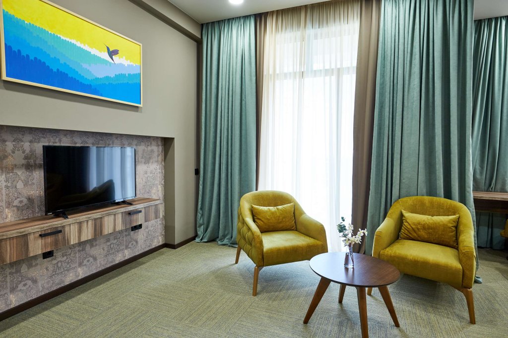 Тбилиси: Отель Best Western Tbilisi City Center