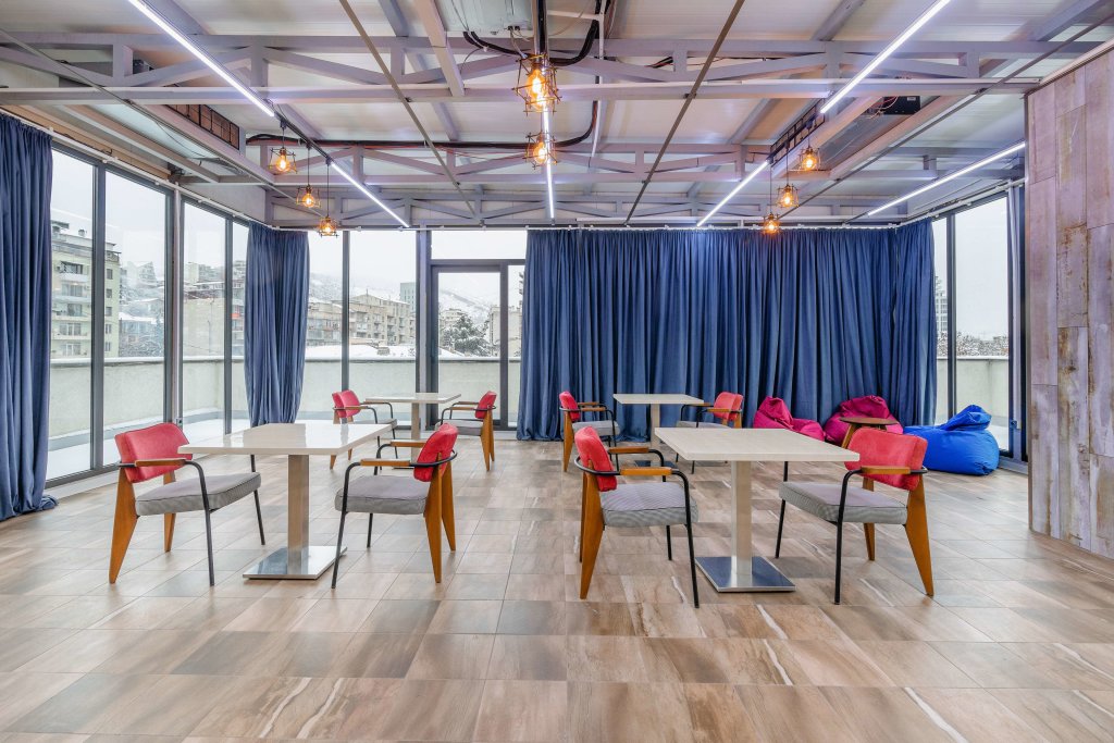 Тбилиси: Отель Best Western Tbilisi City Center