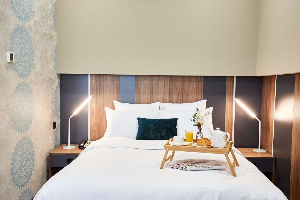 Тбилиси: Отель Best Western Tbilisi City Center