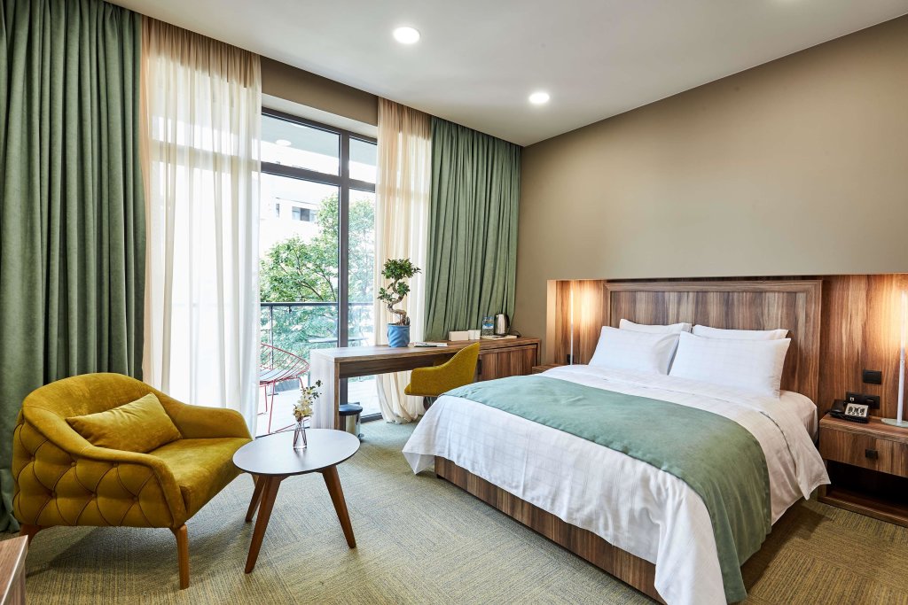 Тбилиси: Отель Best Western Tbilisi City Center