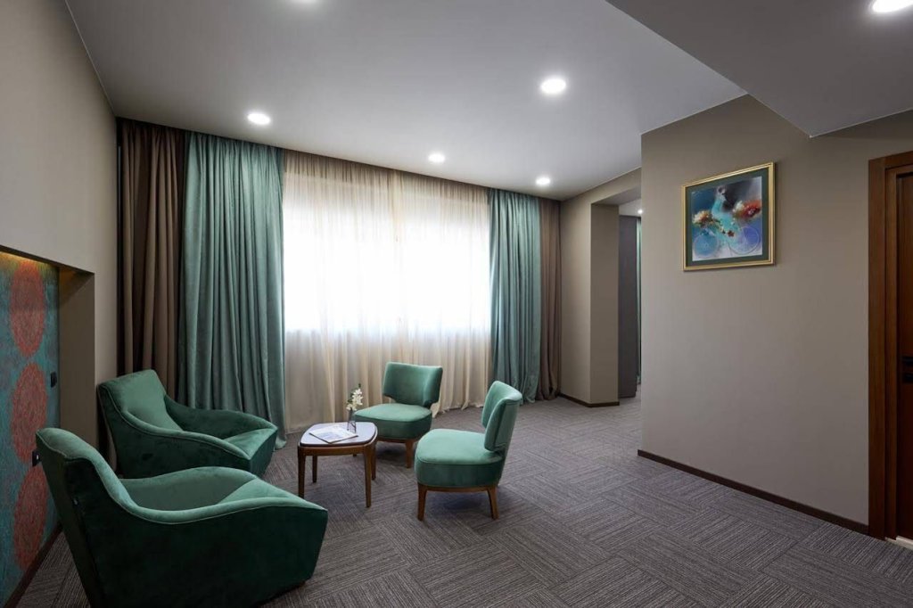 Тбилиси: Отель Best Western Tbilisi City Center