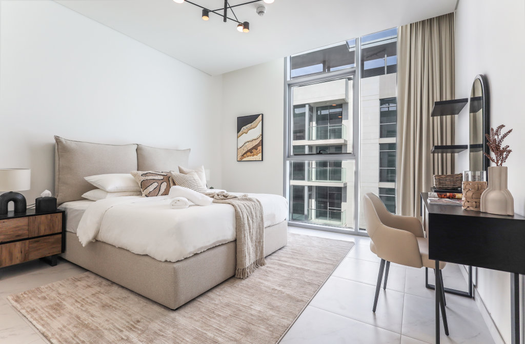 Дубай: Apartments Elite LUX Holiday Homes - Lagoon View 1BR Luxury Oasis in MBR Dubai