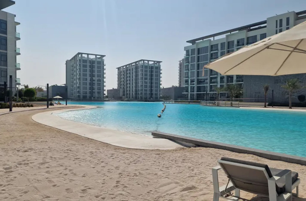 Дубай: Apartments Elite LUX Holiday Homes - Lagoon View 1BR Luxury Oasis in MBR Dubai