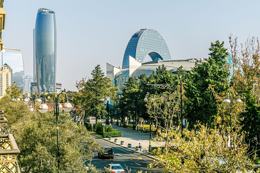 Баку: Sahil Boulevard Formula Apartment