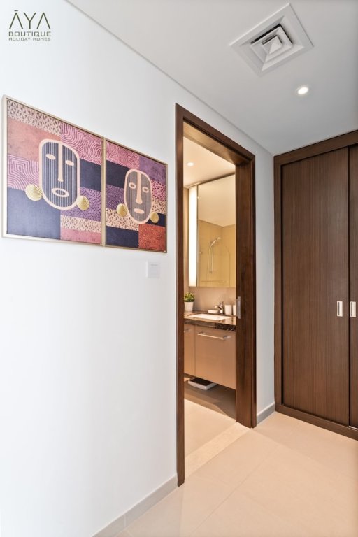 Дубай: Aya - Fancy One Bedroom Apartment in Downtown Dubai