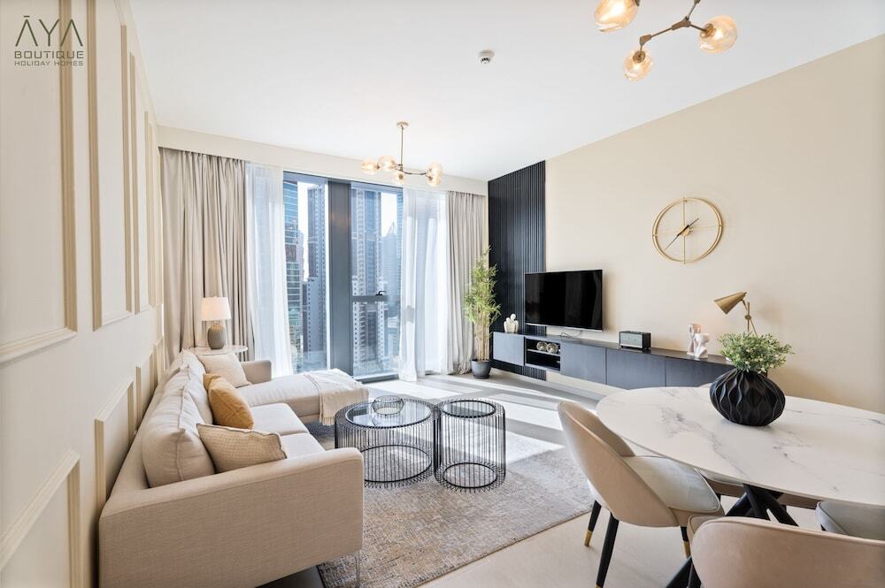 Дубай: Aya - Fancy One Bedroom Apartment in Downtown Dubai