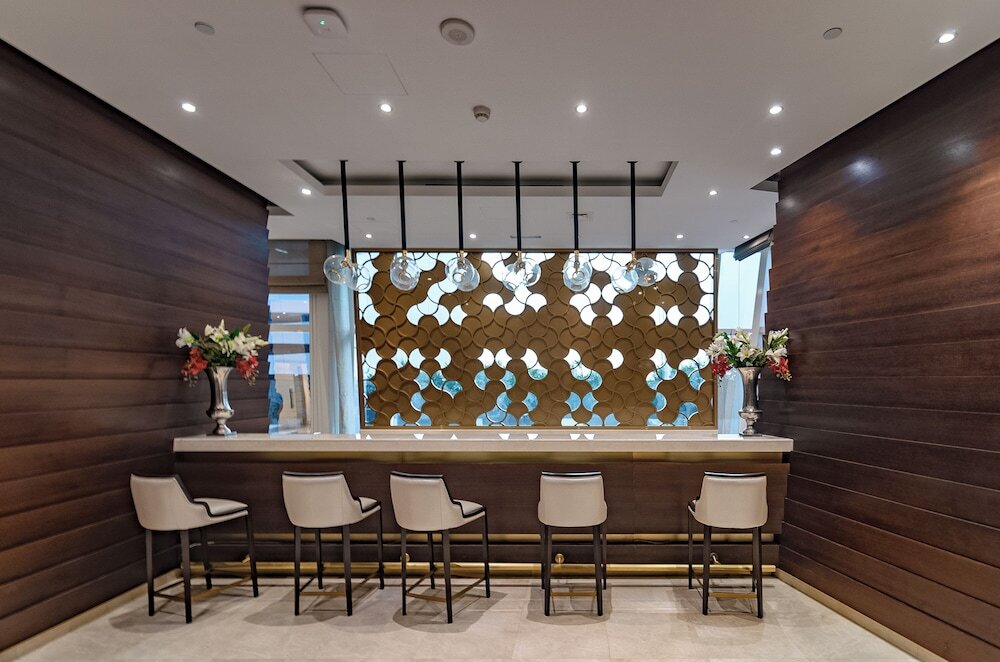 Дубай: OSKENA Homes-Damac Heights Two Bedroom