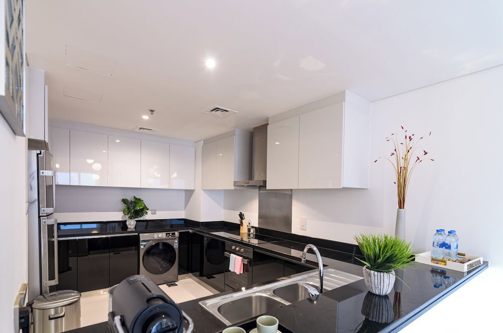 Дубай: OSKENA Homes-Damac Heights Two Bedroom