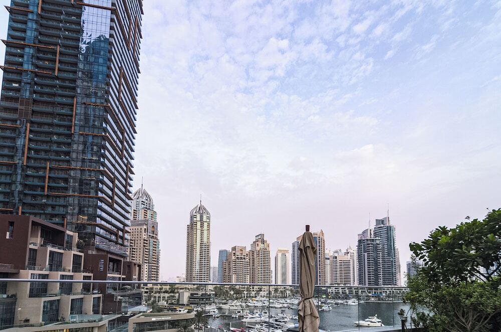 Дубай: OSKENA Homes-Damac Heights Two Bedroom