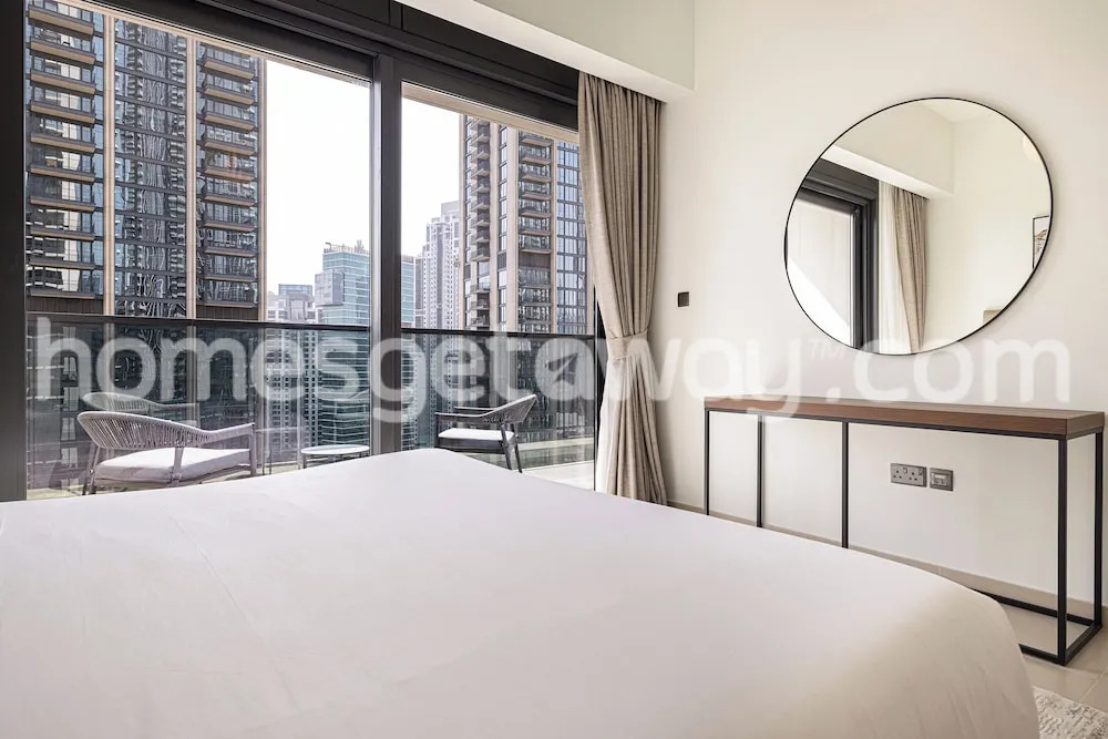 Дубай: HomesGetaway - 1BR in ACT One Downtown