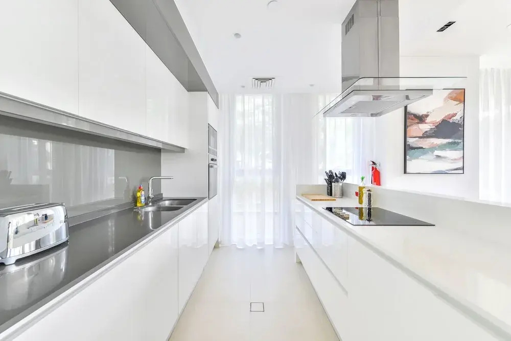 Дубай: Elegant 2BR with maids room and Ain View