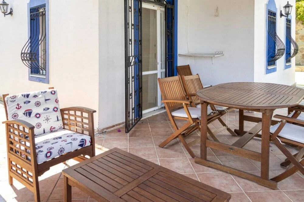 Коюнбаба: 2 BR House With Garden in the Heart of Yalikavak
