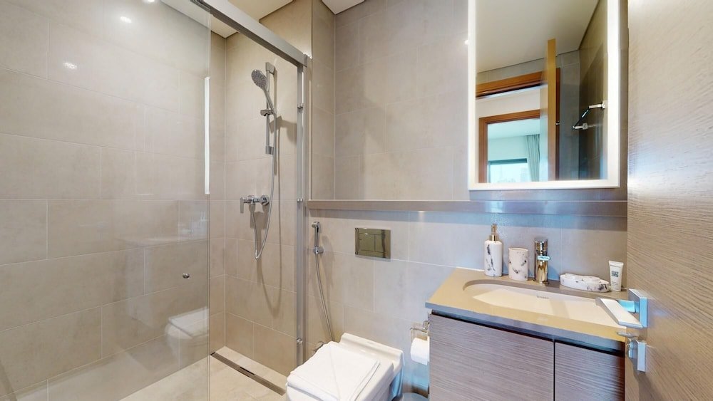 Дубай: Al Meydan - Sobha Waves 2902