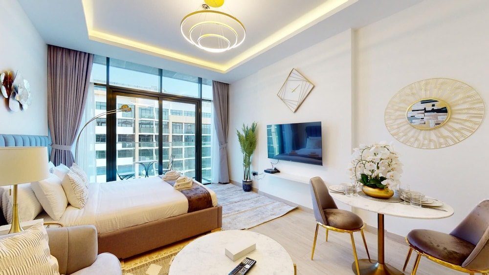 Дубай: Al Meydan - Azizi Riviera 13 - 711