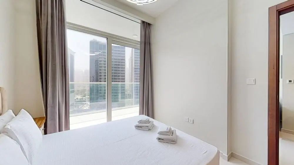 Дубай: Business Bay Reva Residences 1021 (No Front Desk)
