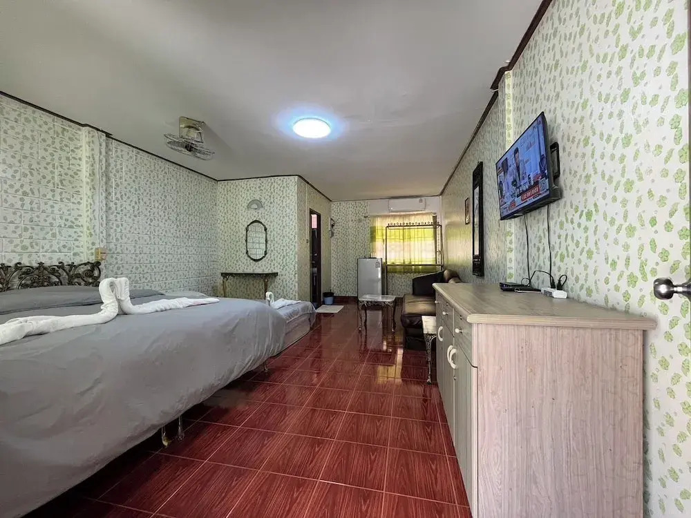 Пхетчхабури: Chang Phueak Chao Samran Beach
