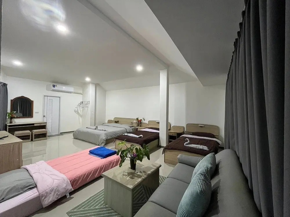 Пхетчхабури: Chang Phueak Chao Samran Beach