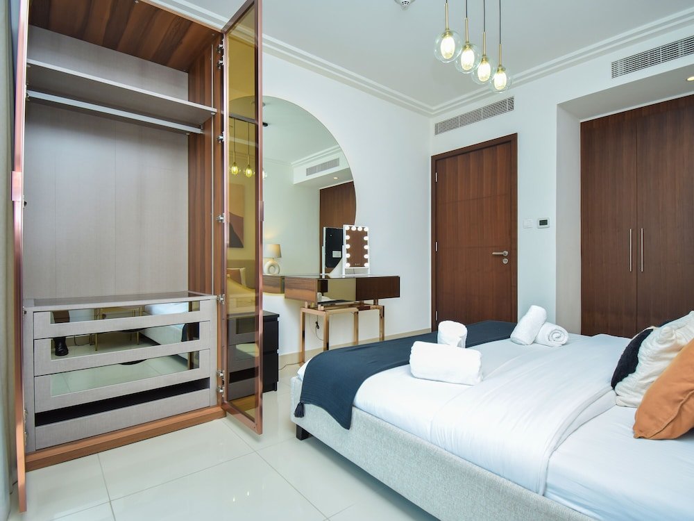 Дубай: 360 Vacation - Luxurious 1BR-Mall Access