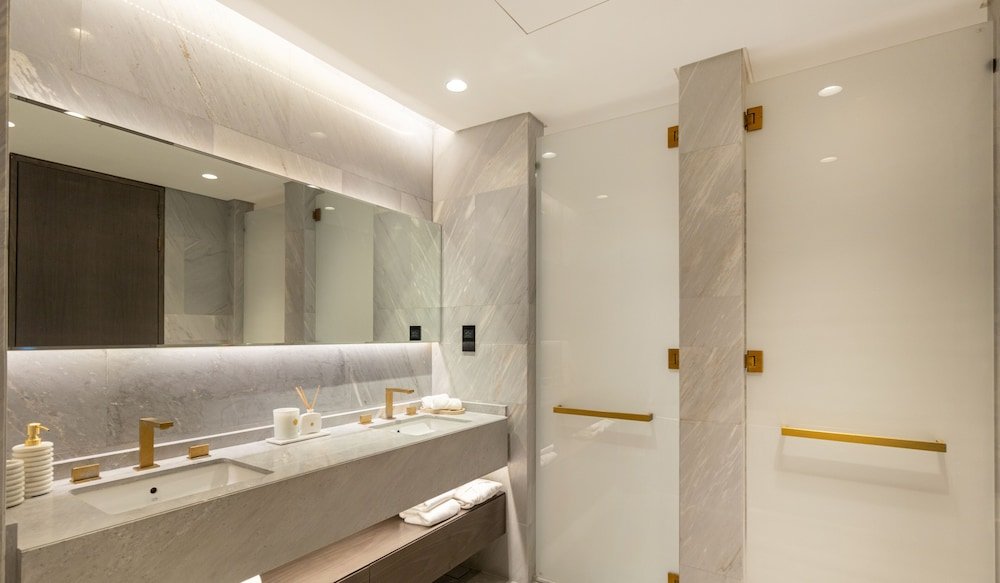Дубай: Manzil - 4BR | FIVE Palm | Private Pool & Beach