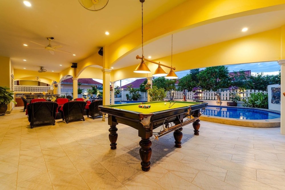 Хуахин: 3 Bed Pool Villa - S102