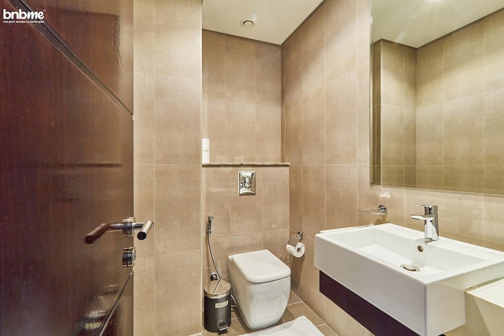 Дубай: bnbme | Merano Tower | 1 BDR