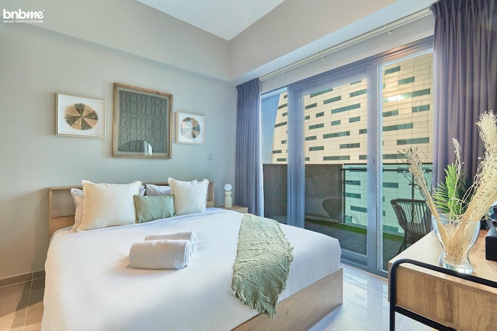 Дубай: bnbme | Merano Tower | 1 BDR