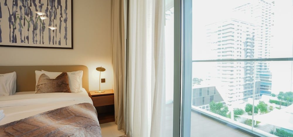 Дубай: Aya - Beachfront Apartment With all Amenities and Pool