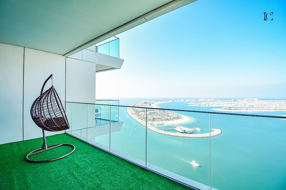 Дубай: 3BR Paradise Unrivaled Ocean Views -BEAC