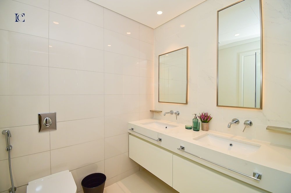 Дубай: 3BR Paradise Unrivaled Ocean Views -BEAC