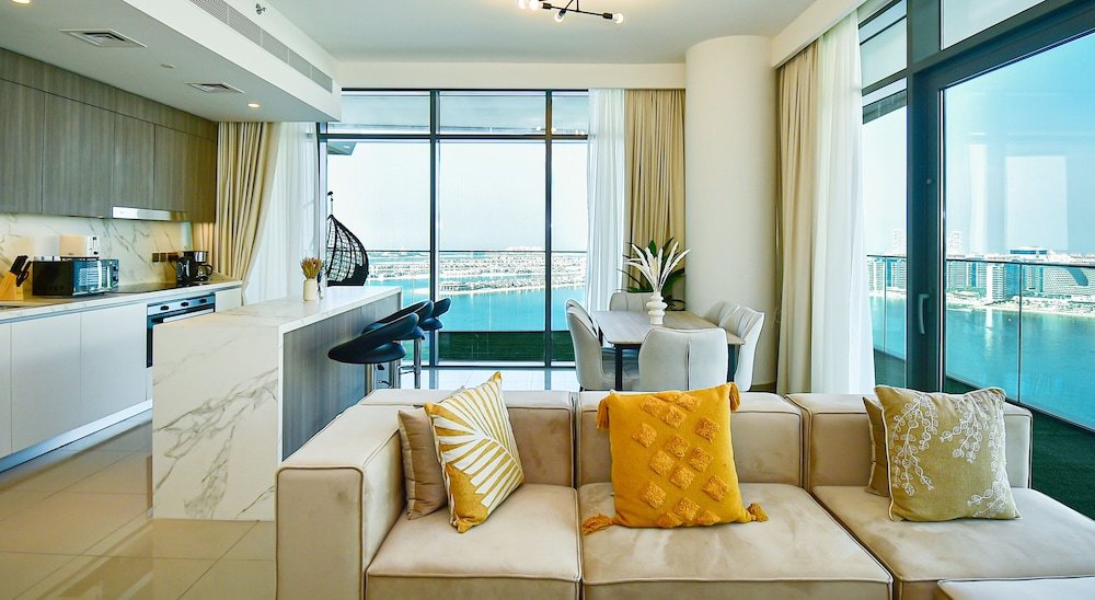 Дубай: 3BR Paradise Unrivaled Ocean Views -BEAC
