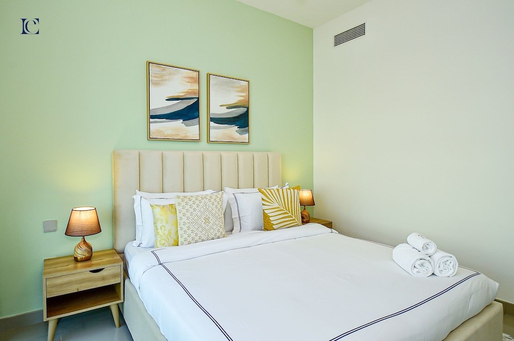 Дубай: 3BR Paradise Unrivaled Ocean Views -BEAC