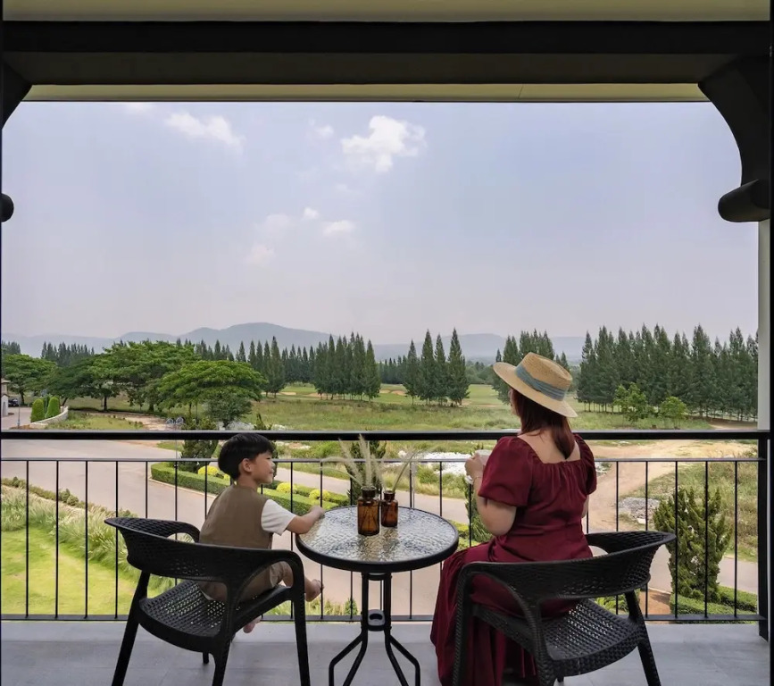 Пак-Чонг: Bergh Apton Khao Yai
