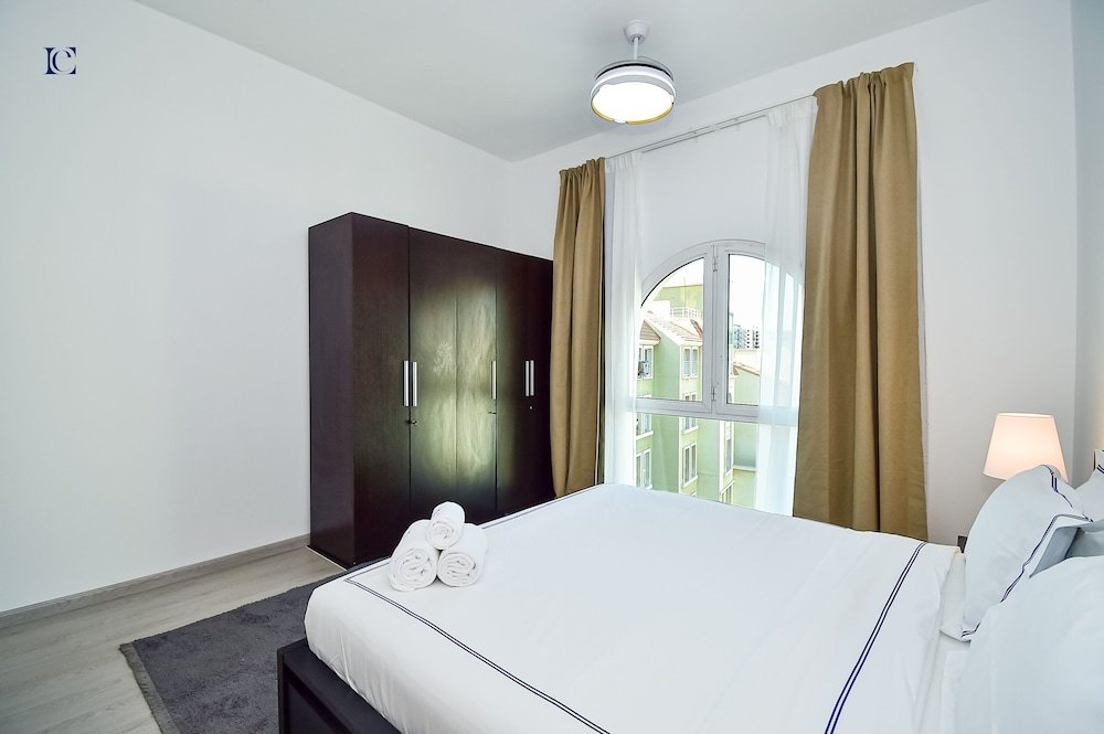 Дубай: Budget 1Bed Apt near to Metro Stn - MOG