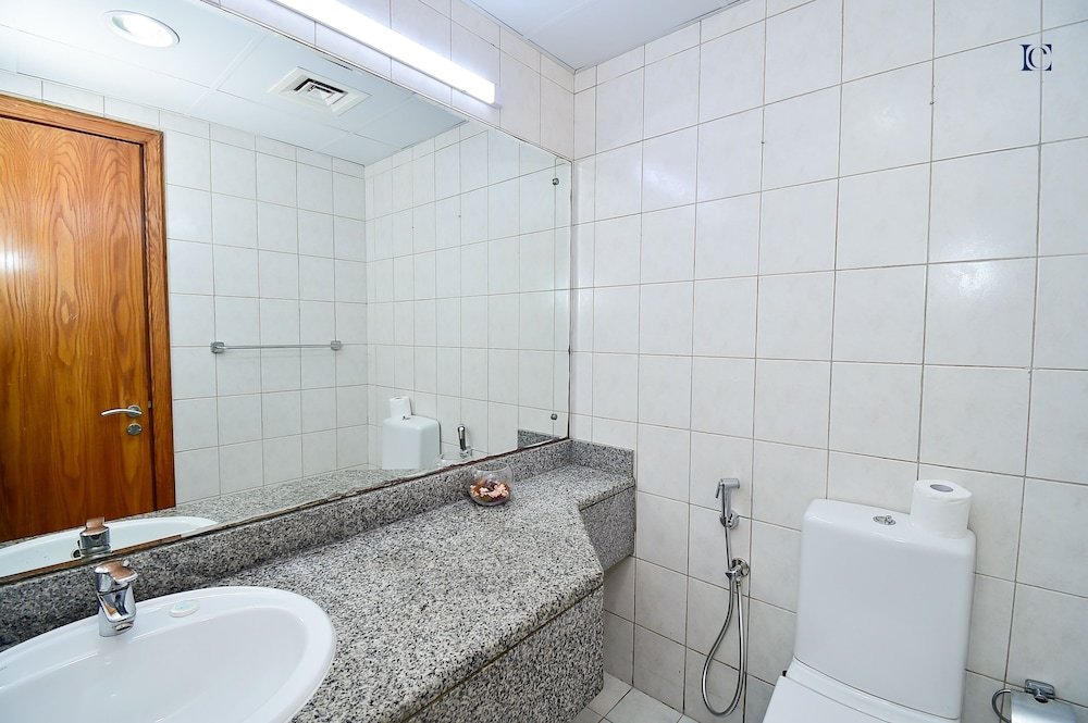 Дубай: Budget 1Bed Apt near to Metro Stn - MOG