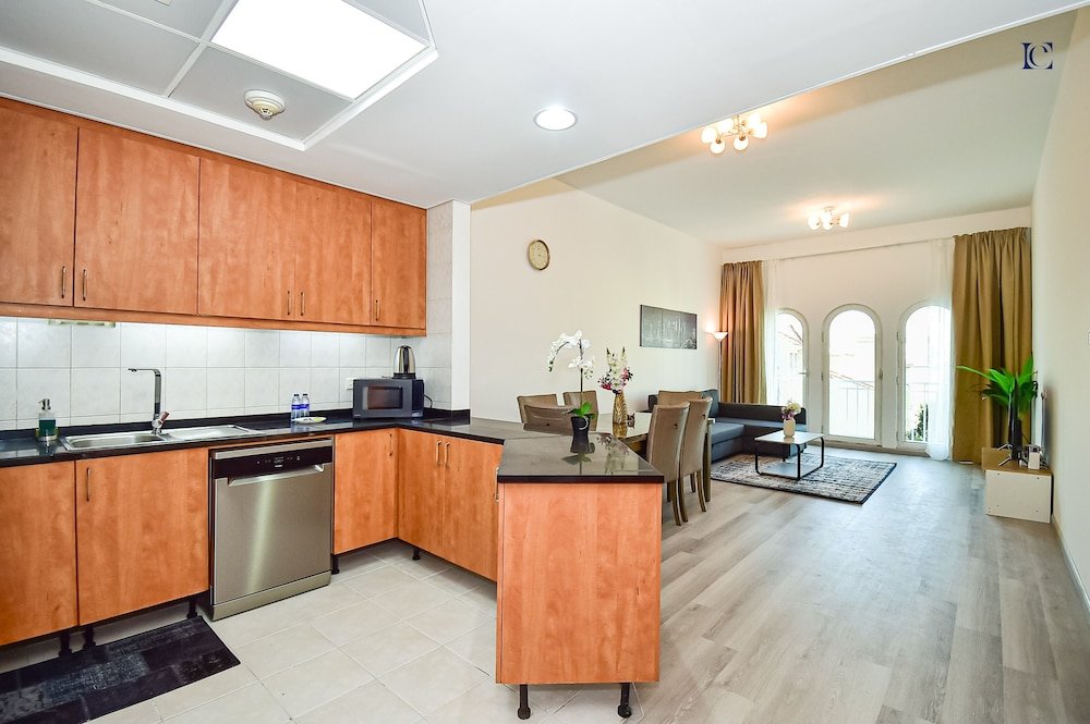 Дубай: Budget 1Bed Apt near to Metro Stn - MOG