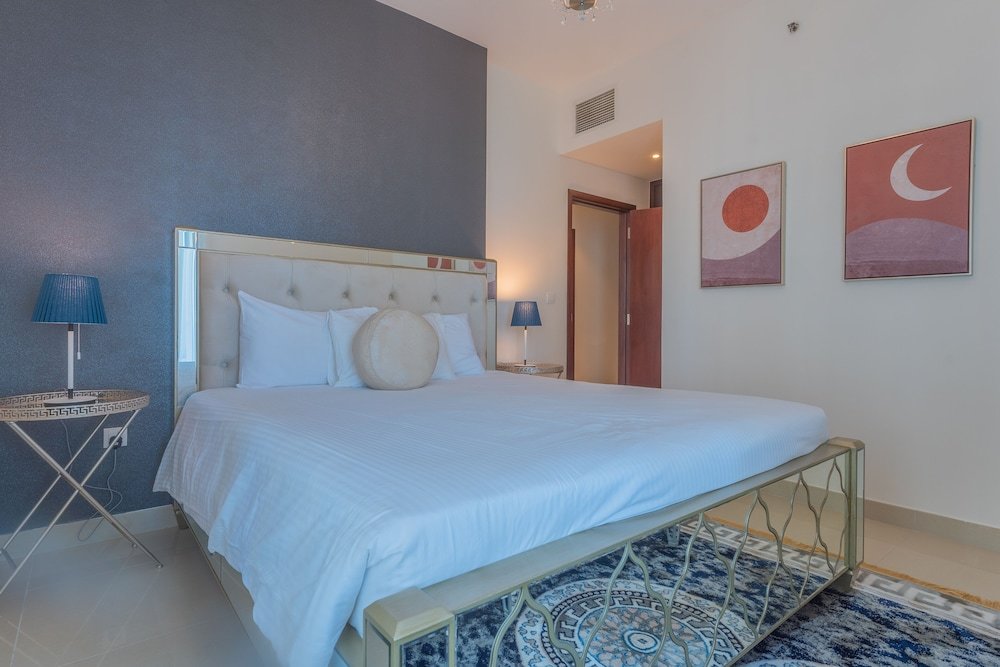 Дубай: BellaVista - 29BLVD- 2BR - Fountain View