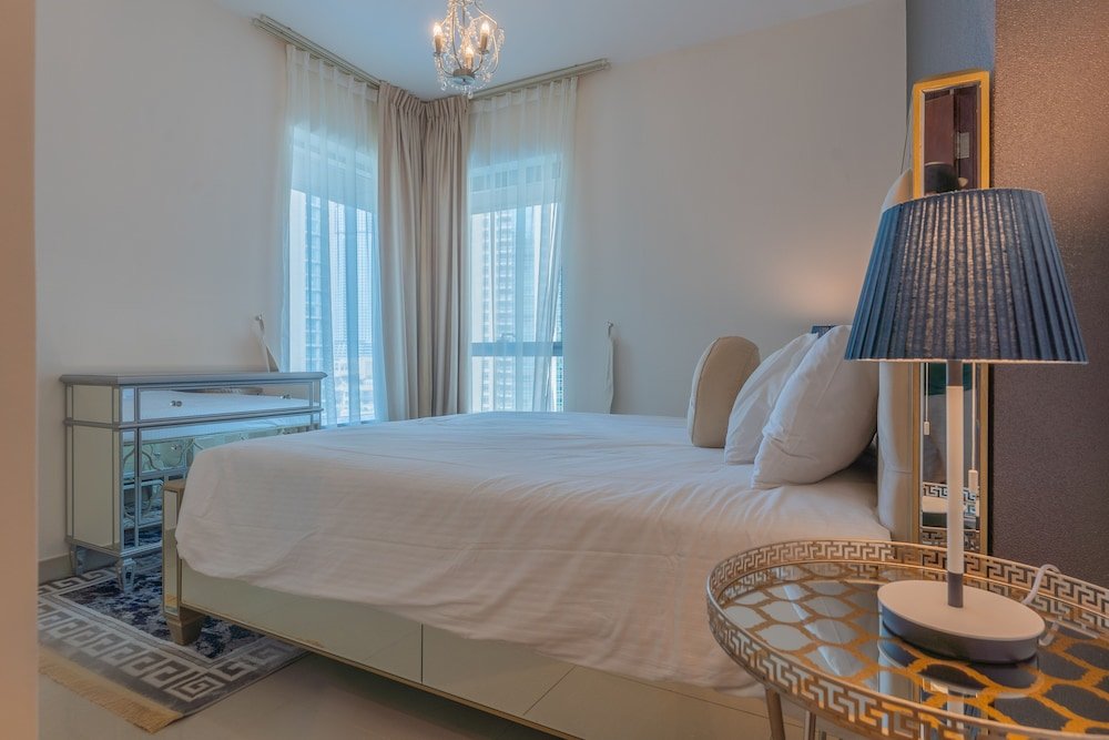 Дубай: BellaVista - 29BLVD- 2BR - Fountain View