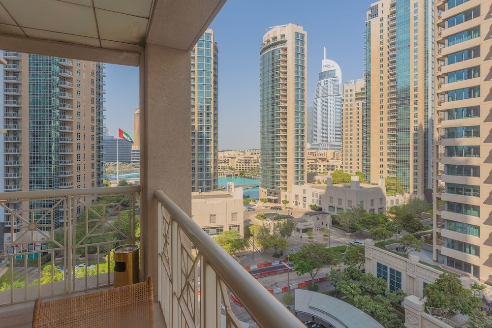 Дубай: BellaVista - 29BLVD- 2BR - Fountain View